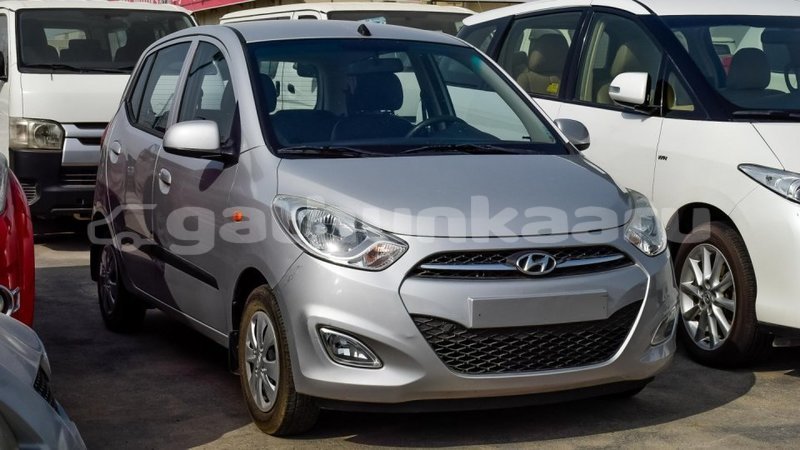 Big with watermark hyundai i10 baa import dubai 1326