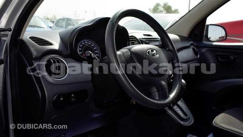 Big with watermark hyundai i10 baa import dubai 1326