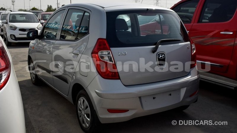 Big with watermark hyundai i10 baa import dubai 1326