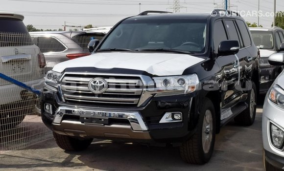 Buy Import Toyota Land Cruiser Black Car in Import - Dubai in Baa Buy Import Toyota Land Cruiser Black Car in Import - Dubai in Baa