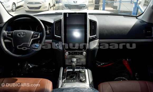 Buy Import Toyota Land Cruiser Black Car in Import - Dubai in Baa Buy Import Toyota Land Cruiser Black Car in Import - Dubai in Baa