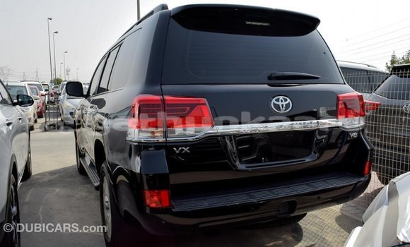 Buy Import Toyota Land Cruiser Black Car in Import - Dubai in Baa Buy Import Toyota Land Cruiser Black Car in Import - Dubai in Baa