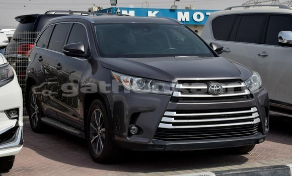 Buy Import Toyota Highlander Other Car in Import - Dubai in Baa Buy Import Toyota Highlander Other Car in Import - Dubai in Baa