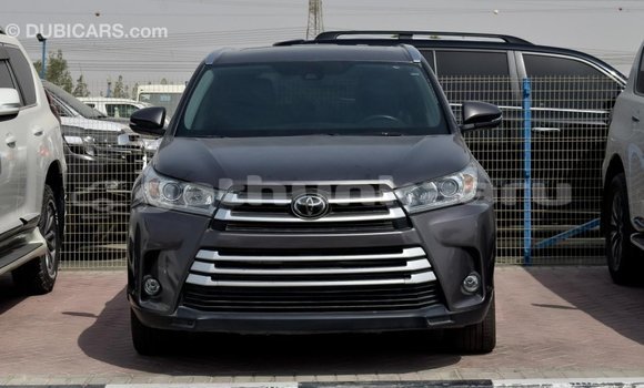 Buy Import Toyota Highlander Other Car in Import - Dubai in Baa Buy Import Toyota Highlander Other Car in Import - Dubai in Baa