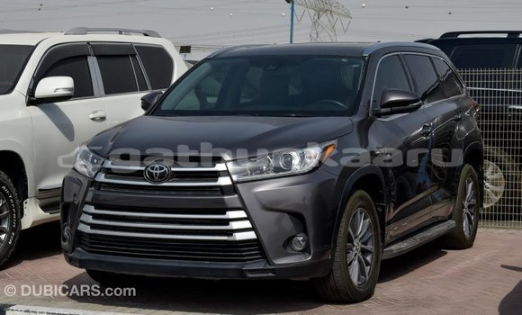 Buy Import Toyota Highlander Other Car in Import - Dubai in Baa Buy Import Toyota Highlander Other Car in Import - Dubai in Baa