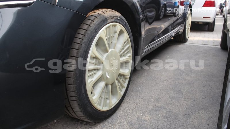 Big with watermark kia cadenza baa import dubai 1335