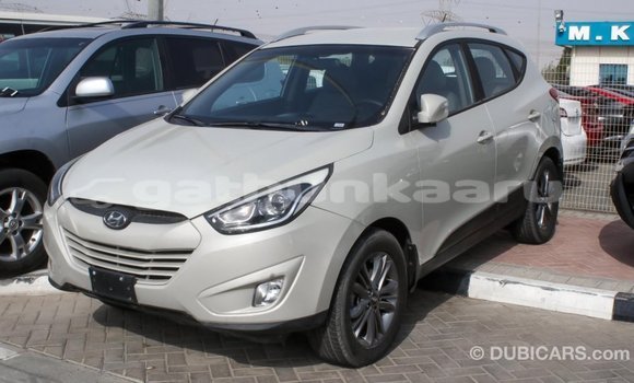 Buy Import Hyundai Tucson Beige Car in Import - Dubai in Baa Buy Import Hyundai Tucson Beige Car in Import - Dubai in Baa