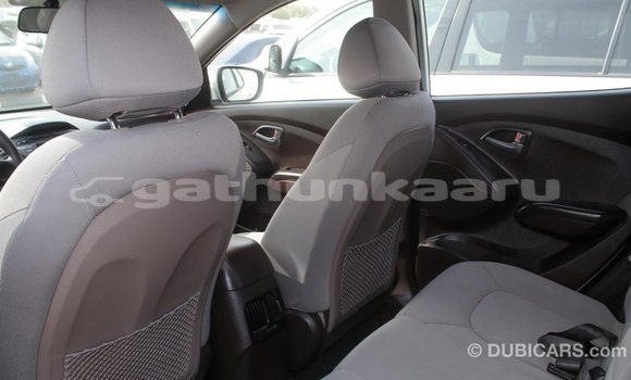 Buy Import Hyundai Tucson Beige Car in Import - Dubai in Baa Buy Import Hyundai Tucson Beige Car in Import - Dubai in Baa
