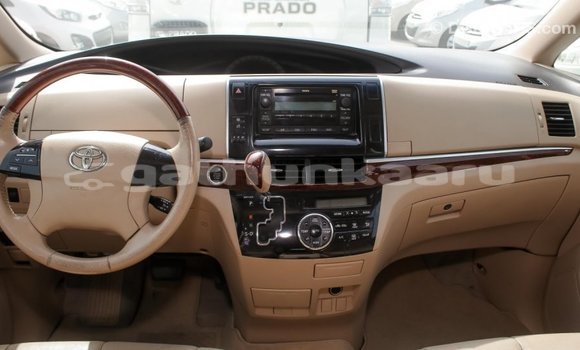 Buy Import Toyota Previa White Car in Import - Dubai in Baa Buy Import Toyota Previa White Car in Import - Dubai in Baa