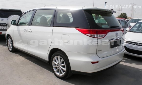 Buy Import Toyota Previa White Car in Import - Dubai in Baa Buy Import Toyota Previa White Car in Import - Dubai in Baa
