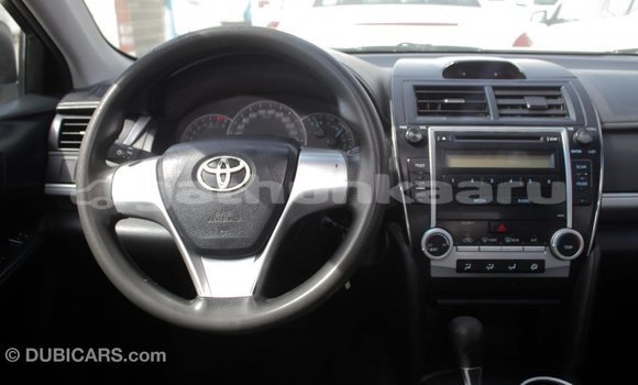 Buy Import Toyota Camry White Car in Import - Dubai in Baa Buy Import Toyota Camry White Car in Import - Dubai in Baa