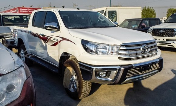 Buy Import Toyota Hilux White Car in Import - Dubai in Baa Buy Import Toyota Hilux White Car in Import - Dubai in Baa