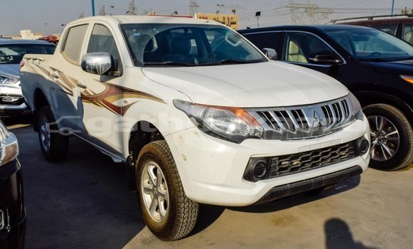Buy Import Mitsubishi L200 White Car in Import - Dubai in Baa Buy Import Mitsubishi L200 White Car in Import - Dubai in Baa