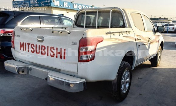Buy Import Mitsubishi L200 White Car in Import - Dubai in Baa Buy Import Mitsubishi L200 White Car in Import - Dubai in Baa