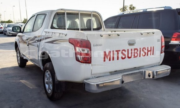Buy Import Mitsubishi L200 White Car in Import - Dubai in Baa Buy Import Mitsubishi L200 White Car in Import - Dubai in Baa