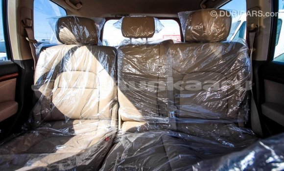 Buy Import Toyota Land Cruiser White Car in Import - Dubai in Baa Buy Import Toyota Land Cruiser White Car in Import - Dubai in Baa