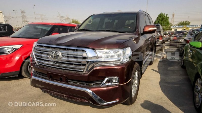 Big with watermark toyota land cruiser baa import dubai 1353