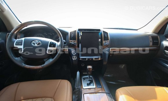 Buy Import Toyota Land Cruiser Brown Car in Import - Dubai in Baa Buy Import Toyota Land Cruiser Brown Car in Import - Dubai in Baa