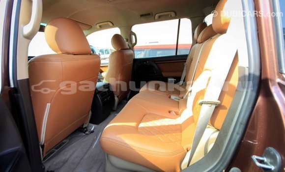 Buy Import Toyota Land Cruiser Brown Car in Import - Dubai in Baa Buy Import Toyota Land Cruiser Brown Car in Import - Dubai in Baa