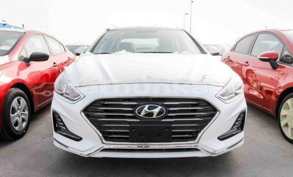 Buy Import Hyundai Sonata White Car in Import - Dubai in Baa Buy Import Hyundai Sonata White Car in Import - Dubai in Baa
