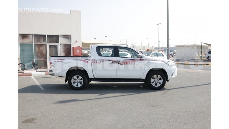 Big with watermark toyota hilux baa import dubai 1367