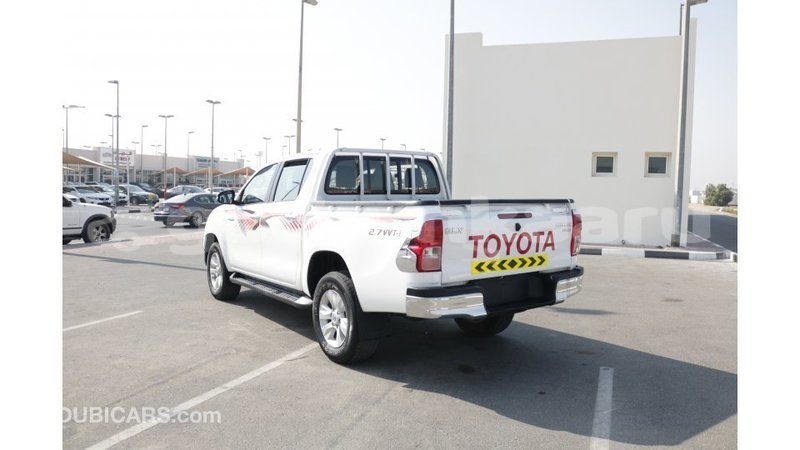Big with watermark toyota hilux baa import dubai 1367
