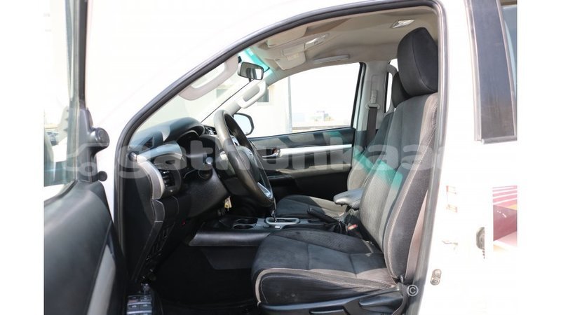 Big with watermark toyota hilux baa import dubai 1367
