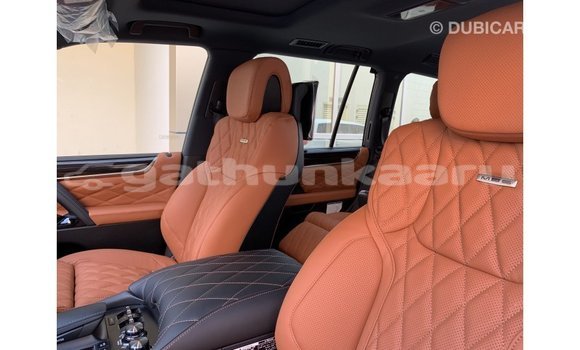 Buy Import Lexus LX White Car in Import - Dubai in Baa Buy Import Lexus LX White Car in Import - Dubai in Baa