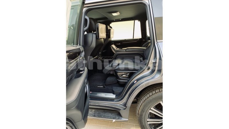 Big with watermark lexus lx baa import dubai 1369