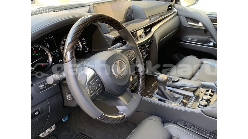 Big with watermark lexus lx baa import dubai 1369