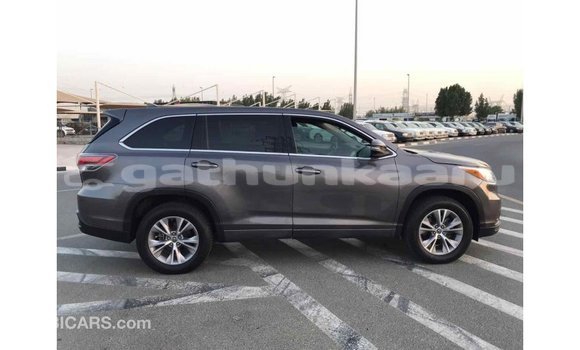 Buy Import Toyota Highlander Other Car in Import - Dubai in Baa Buy Import Toyota Highlander Other Car in Import - Dubai in Baa