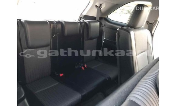 Buy Import Toyota Highlander Other Car in Import - Dubai in Baa Buy Import Toyota Highlander Other Car in Import - Dubai in Baa