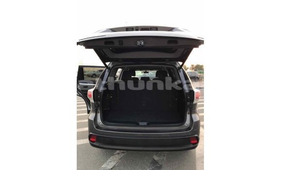 Buy Import Toyota Highlander Other Car in Import - Dubai in Baa Buy Import Toyota Highlander Other Car in Import - Dubai in Baa