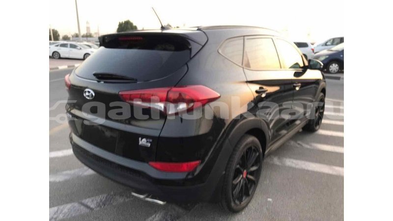 Big with watermark hyundai tucson baa import dubai 1375