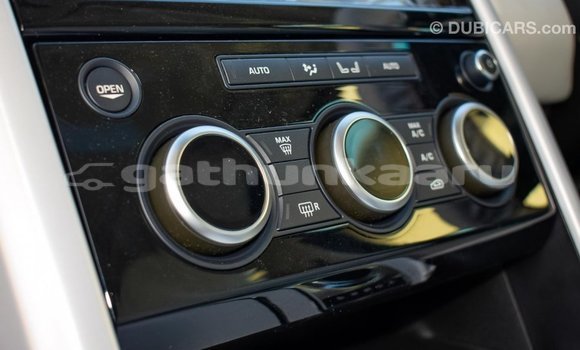 Buy Import Land Rover Discovery Other Car in Import - Dubai in Baa Buy Import Land Rover Discovery Other Car in Import - Dubai in Baa