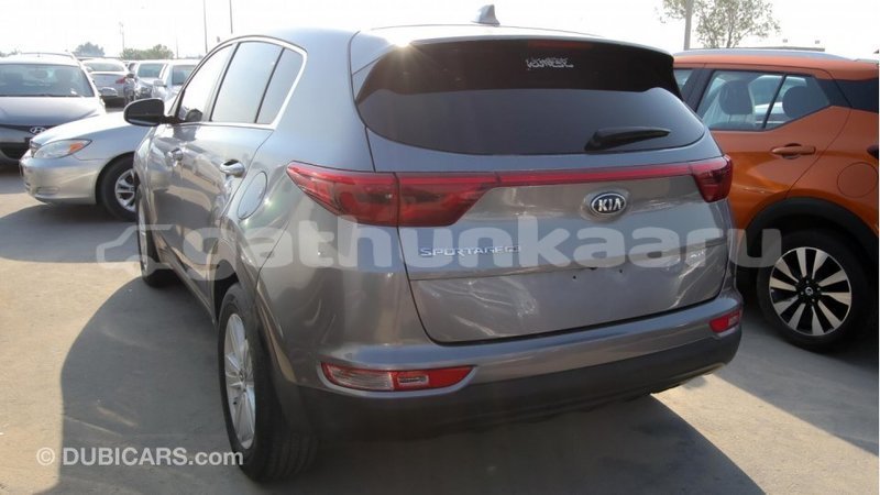Big with watermark kia sportage baa import dubai 1398