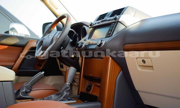Buy Import Toyota Prado White Car in Import - Dubai in Baa Buy Import Toyota Prado White Car in Import - Dubai in Baa