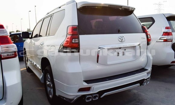 Buy Import Toyota Prado White Car in Import - Dubai in Baa Buy Import Toyota Prado White Car in Import - Dubai in Baa