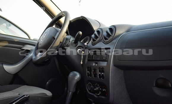 Buy Import Renault Duster White Car in Import - Dubai in Baa Buy Import Renault Duster White Car in Import - Dubai in Baa