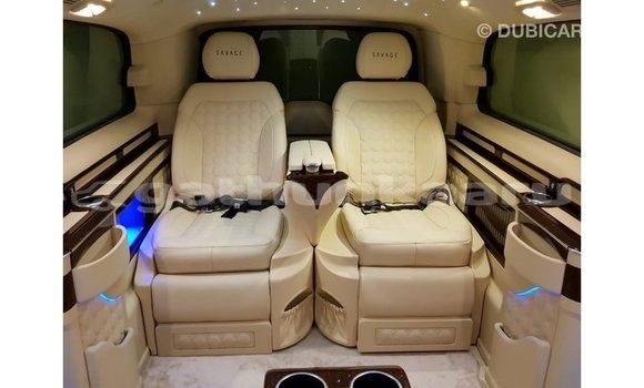 Buy Import Mercedes-Benz 250 Black Car in Import - Dubai in Baa Buy Import Mercedes-Benz 250 Black Car in Import - Dubai in Baa