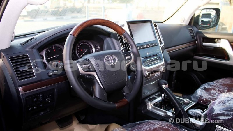 Big with watermark toyota land cruiser baa import dubai 1427