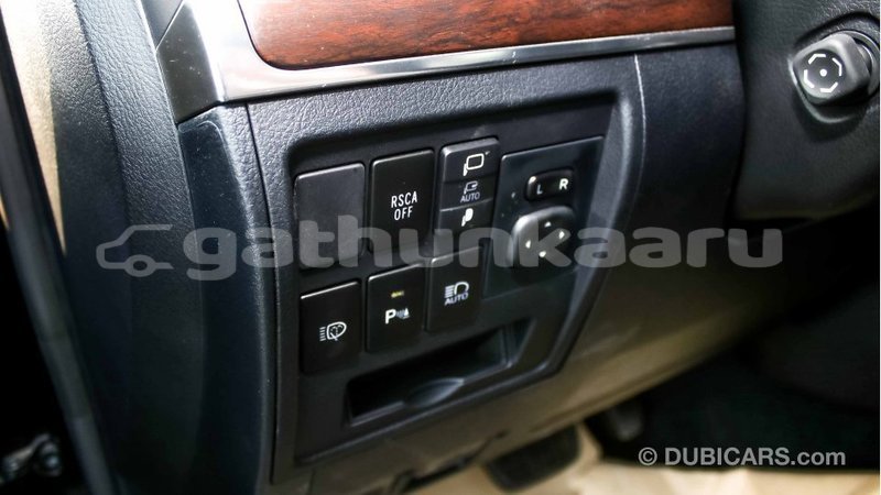 Big with watermark toyota land cruiser baa import dubai 1427