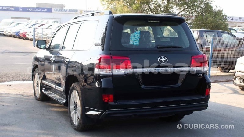 Big with watermark toyota land cruiser baa import dubai 1427