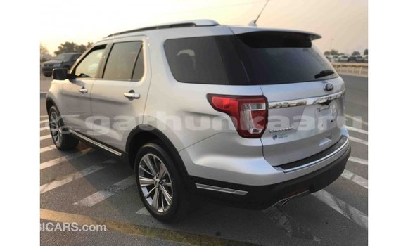 Buy Import Ford Explorer Other Car in Import - Dubai in Baa Buy Import Ford Explorer Other Car in Import - Dubai in Baa