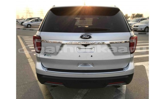 Buy Import Ford Explorer Other Car in Import - Dubai in Baa Buy Import Ford Explorer Other Car in Import - Dubai in Baa