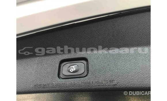 Buy Import Ford Explorer Other Car in Import - Dubai in Baa Buy Import Ford Explorer Other Car in Import - Dubai in Baa