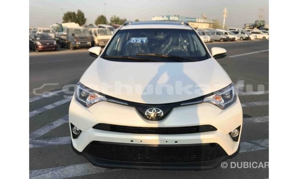 Buy Import Toyota 4Runner White Car in Import - Dubai in Baa Buy Import Toyota 4Runner White Car in Import - Dubai in Baa