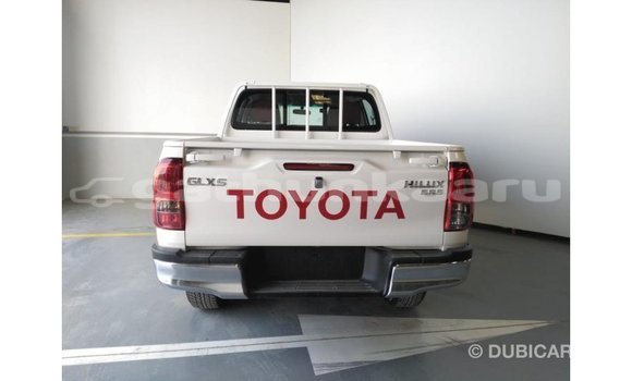 Buy Import Toyota Hilux White Car in Import - Dubai in Baa Buy Import Toyota Hilux White Car in Import - Dubai in Baa