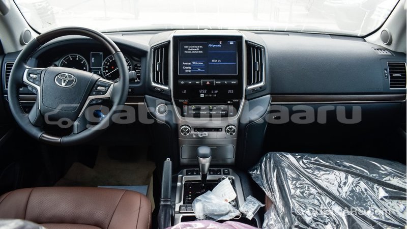 Big with watermark toyota land cruiser baa import dubai 1436