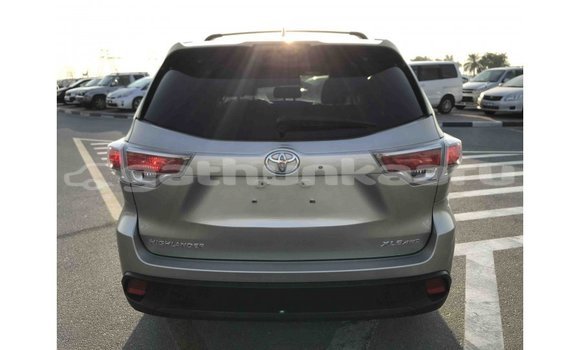 Buy Import Toyota Highlander Other Car in Import - Dubai in Baa Buy Import Toyota Highlander Other Car in Import - Dubai in Baa